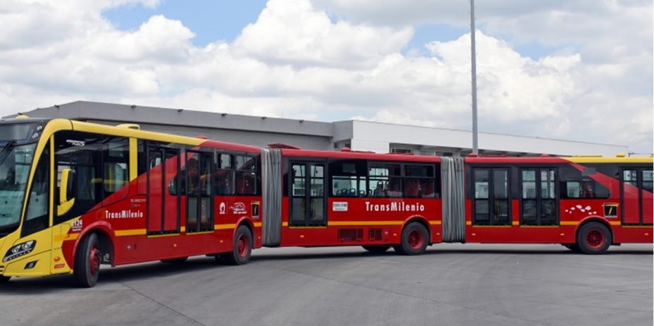 este-ano-cerro-con-800-buses-y-vehiculos-pesados-a-gas-natural-y-en-2019-seran-mas-de-2000 Naturgas