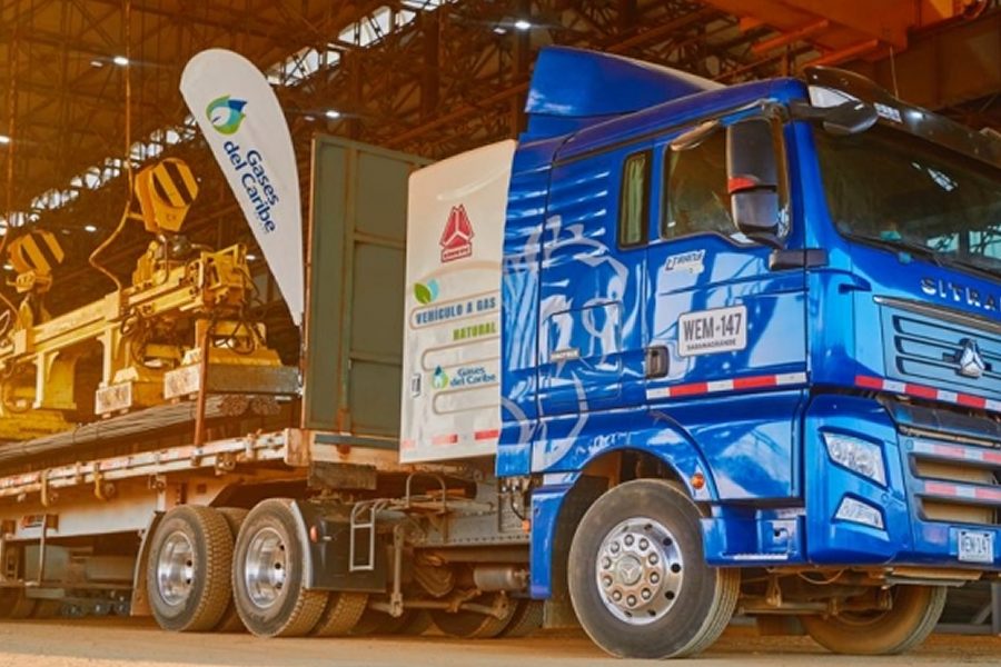 empresas-del-sector-se-unen-para-otorgar-bonos-de-conversion-a-gas-natural-vehicular-para-flotas-corporativas Naturgas