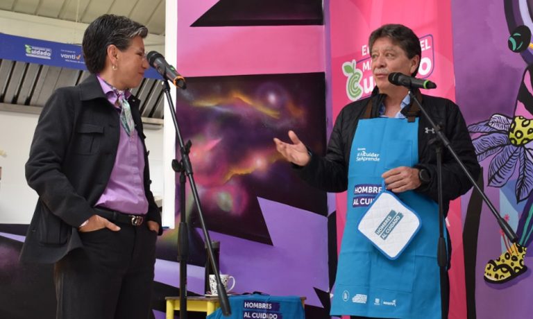 En alianza con la ANDI y Vanti, la Manzana del Cuidado de Los Maìrtires estrena lavanderiìa, cocina y sistema de calefaccioìn para mejorar la vida de las mujeres cuidadoras y sus familias Naturgas