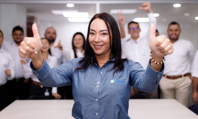 las-mujeres-son-lideres-en-la-industria-del-gas-natural-en-colombia-y-continuan-haciendo-historia Naturgas
