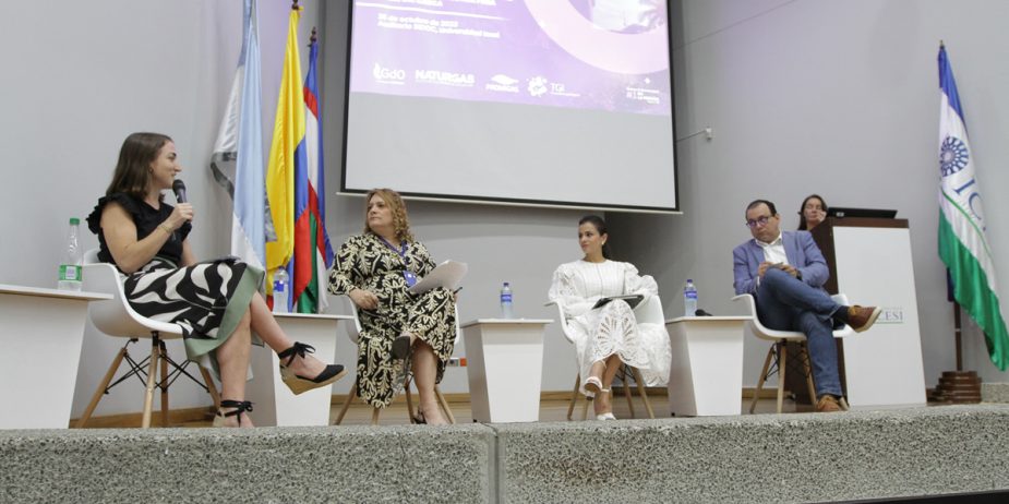 Mayor confiabilidad en el suministro y aporte a la competitividad de la región, claves en foro de la industria del gas natural en Cali Mayor confiabilidad en el suministro y aporte a la competitividad de la región, claves en foro de la industria del gas natural en Cali