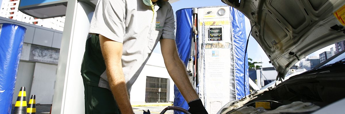 Gas natural vehicular; ahorro, potencia y descarbonización