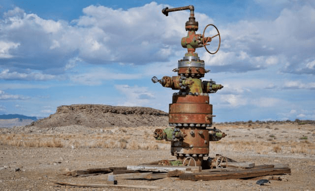 Engineers resurrect dead oil and gas wells in profitable move toward geothermal energy: ‘It is a win-win situation’ Engineers resurrect dead oil and gas wells in profitable move toward geothermal energy: 'It is a win-win situation'