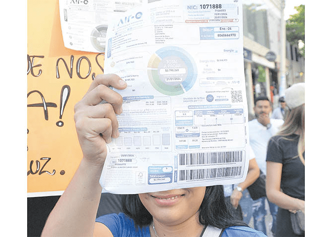 Alivio a usuarios, Gobierno pagará la opción tarifaria