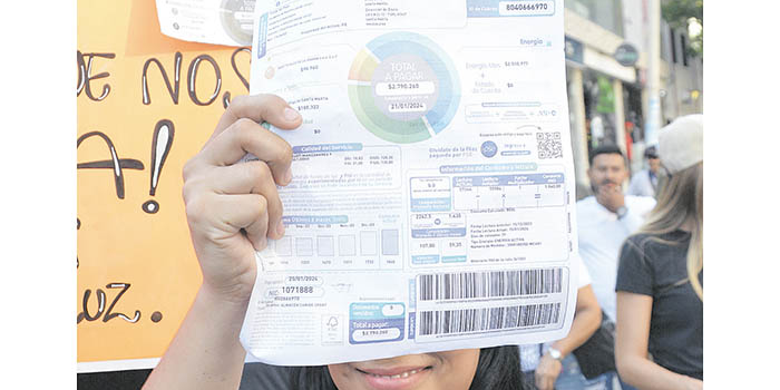 Alivio a usuarios, Gobierno pagará la opción tarifaria