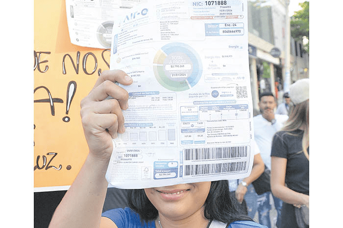 Alivio a usuarios, Gobierno pagará la opción tarifaria