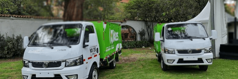 Comenzó a rodar en Colombia la primera flota de 50 camiones livianos a gas natural Comenzó a rodar en Colombia la primera flota de 50 camiones livianos a gas natural