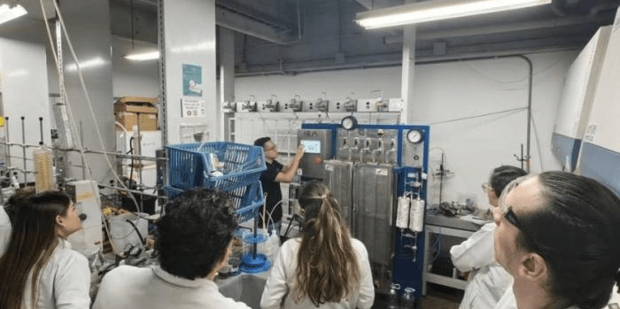 En Medellín crean planta para producir combustibles a partir de hidrógeno y aceites residuales En Medellín crean planta para producir combustibles a partir de hidrógeno y aceites residuales