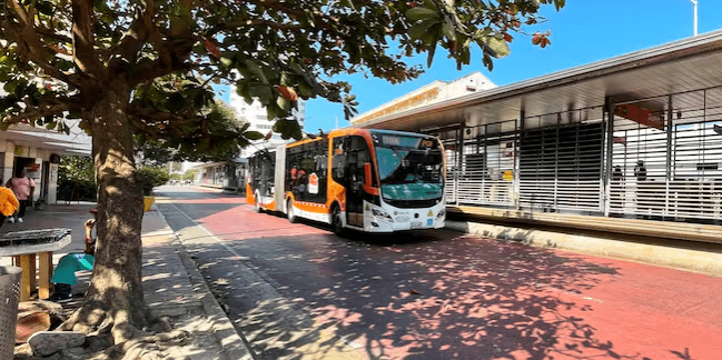 Plan piloto para la implementación de buses impulsados por hidrógeno en Cartagena