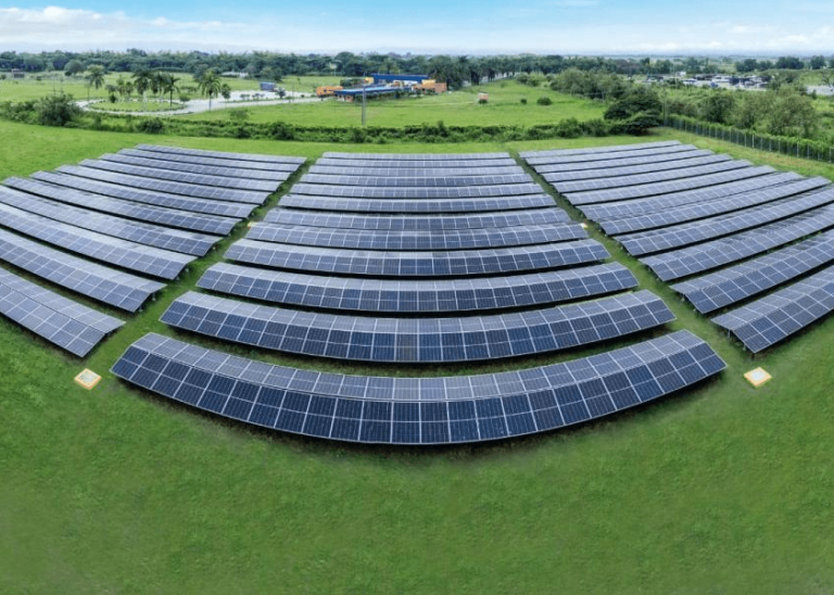 Gases de Occidente y Harinera del Valle inauguran granja solar en Villa Rica, Cauca