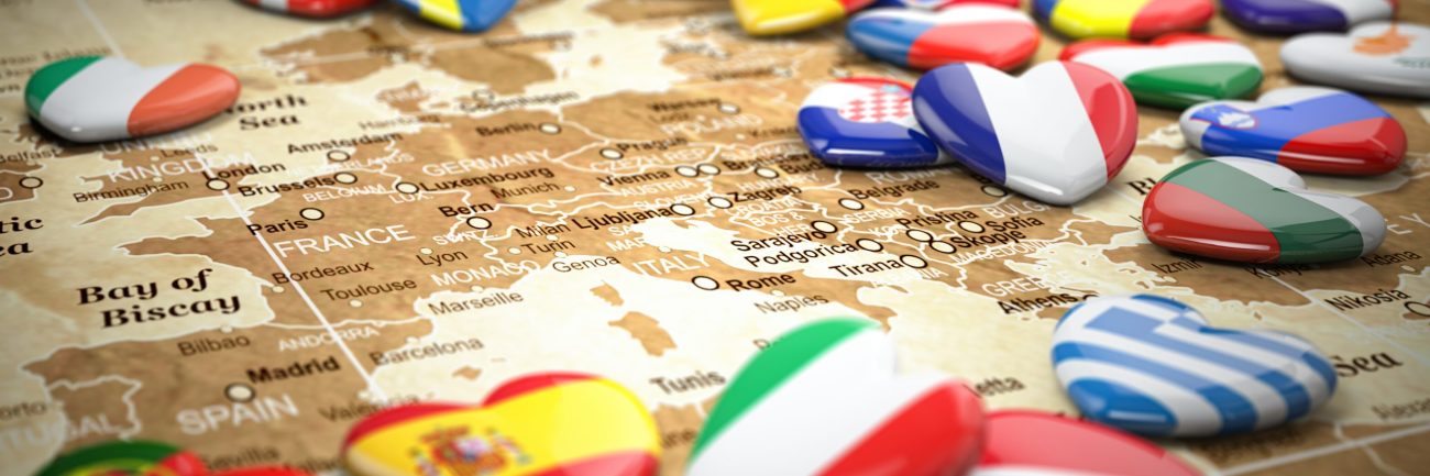 Map of Europe and hearts with flags of european countries. Trav Catar busca elevar la producción de gas y dice que Europa necesitará más GNL