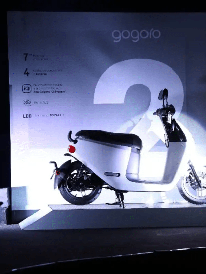 Avance sostenible: el intercambio de baterías que revoluciona la movilidad en Colombia