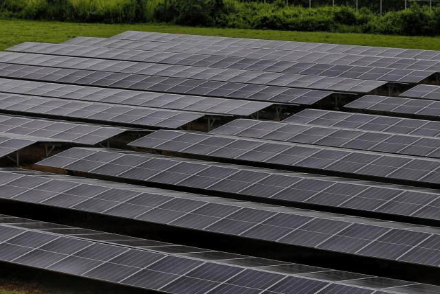 En 13 años, 53 % de la energía que se genere en Colombia sería renovable y la térmica caería a mínimos En 13 años, 53 % de la energía que se genere en Colombia sería renovable y la térmica caería a mínimos