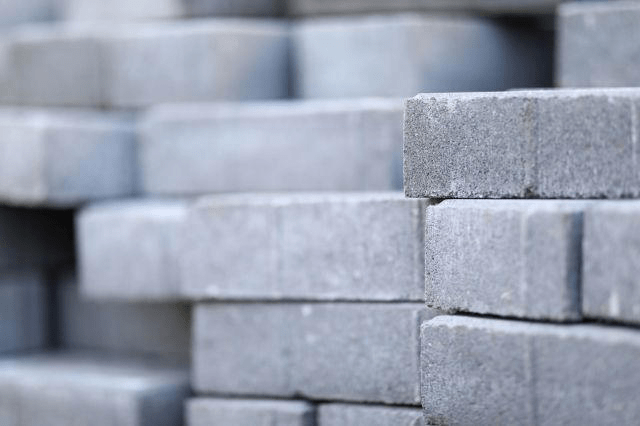 Startup develops thermal battery hotter than boiling steel that could revolutionize energy sector: ‘There’s nothing that’ll burn out’ Startup develops thermal battery hotter than boiling steel that could revolutionize energy sector: 'There's nothing that'll burn out'