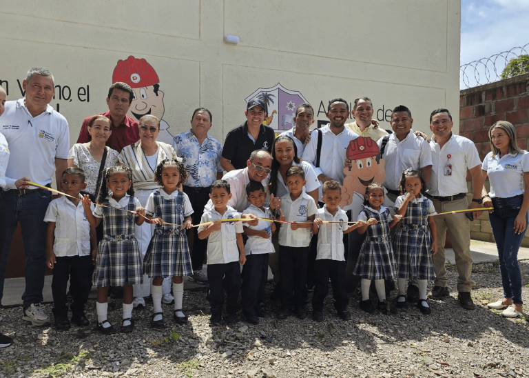 Drummond entregó Jardín Infantil ’18 de Febrero’ en Bosconia