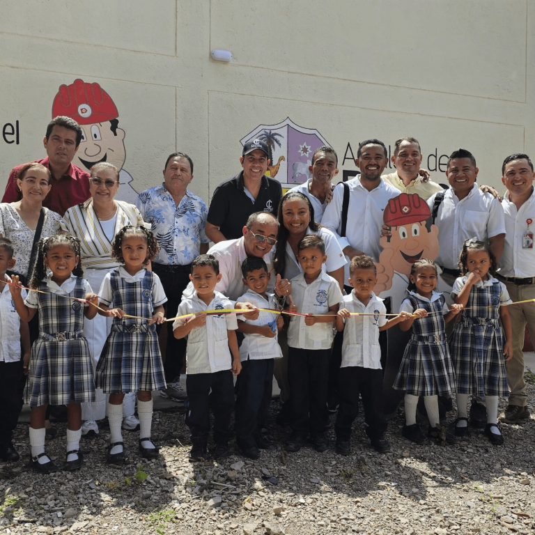Drummond entregó Jardín Infantil ’18 de Febrero’ en Bosconia