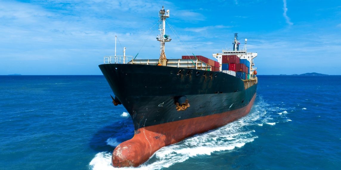 TotalEnergies firma dos contratos de suministro de gas por barco en India y Corea del Sur