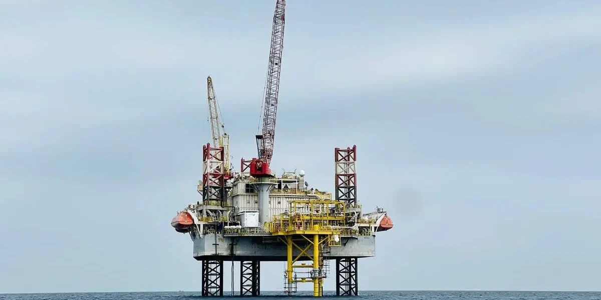 AA-20230223-30386665-30386659-OIL_AND_NATURAL_GAS_SEARCHING_OFFSHORE_THE_RED_SEA_IN_EGYPT