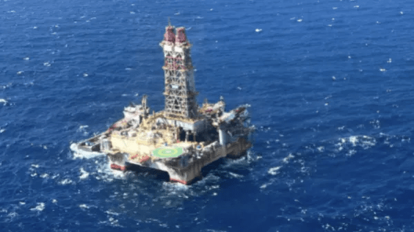 La esperanza está a la orilla del mar La esperanza está a la orilla del mar