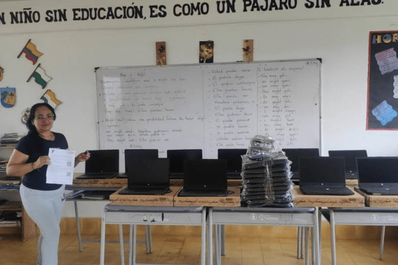 Fiduprevisora y Hocol entregan dotaciones por $7.800 millones a escuelas antioqueñas en obras por impuestos