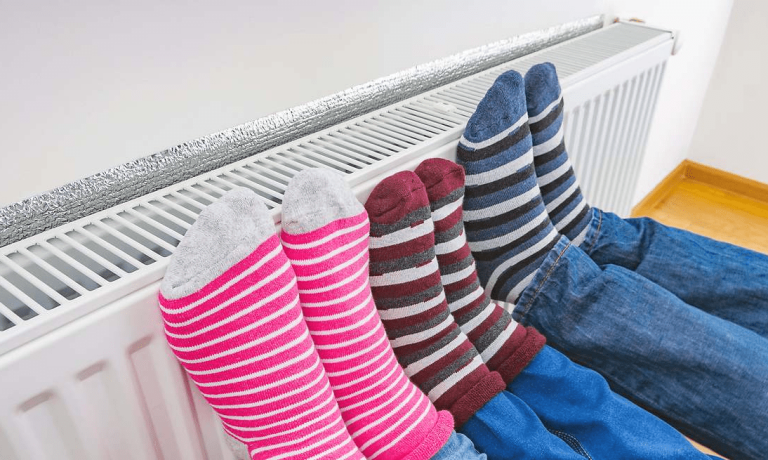 La crisis energética frena la liberalización del sector del gas La crisis energética frena la liberalización del sector del gas