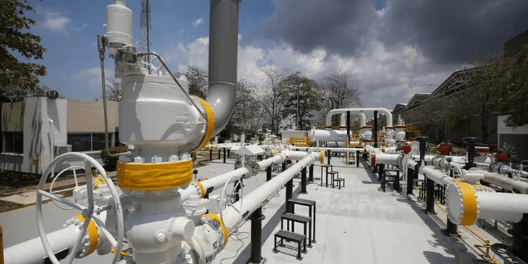 El ministro de Minas aseguró que es imposible técnicamente importar gas desde Venezuela El ministro de Minas aseguró que es imposible técnicamente importar gas desde Venezuela