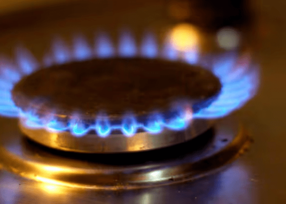 El gas natural podría subir de precio si el gobierno no actúa pronto, según Naturgas