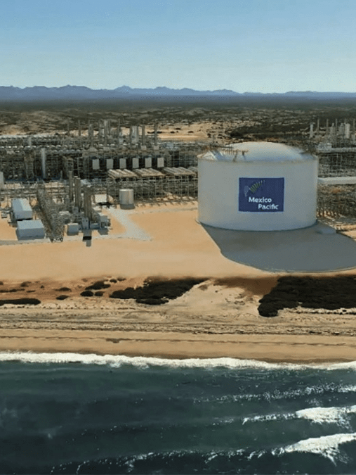 México Pacific firma acuerdo de compraventa de gas natural licuado con la coreana POSCO