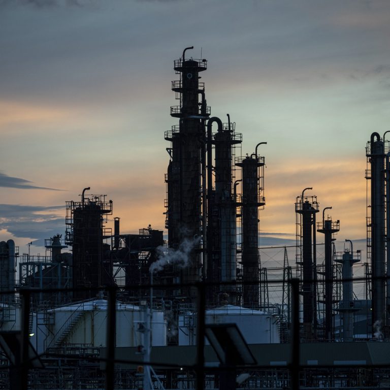 contaminacion-ambiental-y-exterior-de-la-fabrica