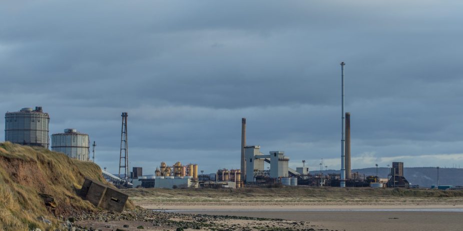 edificios-en-la-ciudad-contra-el-cielo