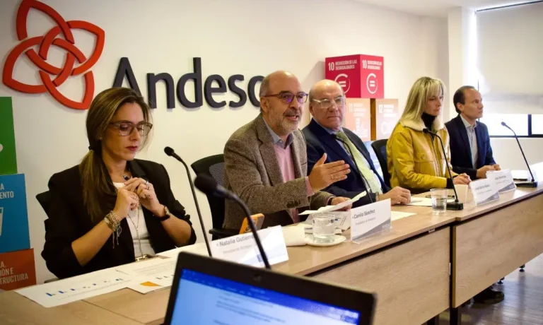 Andesco-y-gremios-electricos