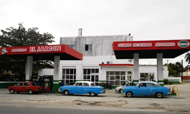 2026-02-05T223719Z-1583384130-RC2TFJAW3VIO-RTRMADP-3-USA-CUBA-AID
