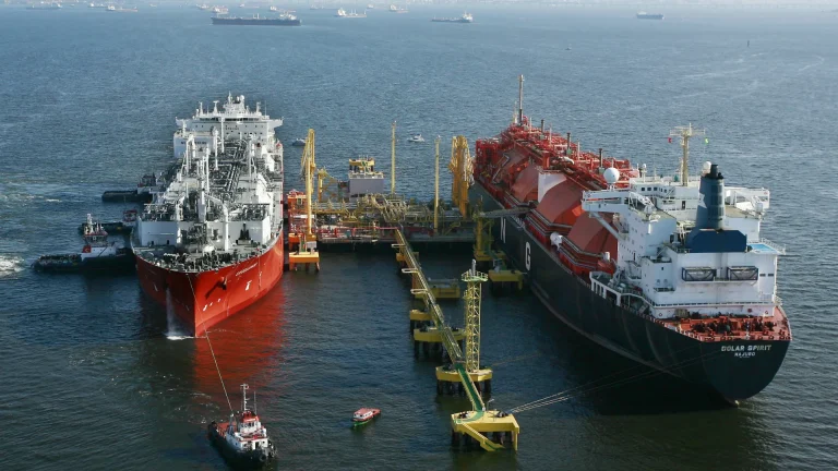 Petrobras-y-Sempra-pactan-20-anos-de-suministro-de-gas-natural-licuado-desde-Texas