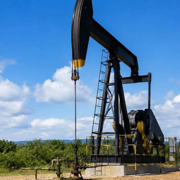 Produccion-de-petroleo-y-gas.-Imagen_-Generada-con-AI-Chat-GPT